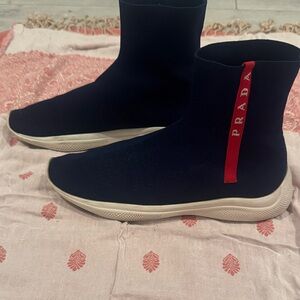Prada navy blue and Red Sneakers with Canvas Construction